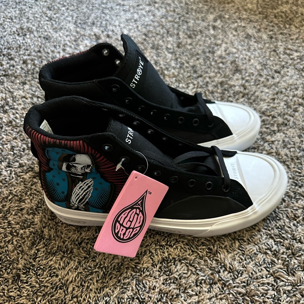 Straye X Zero Venice High Tops - Size 9.5